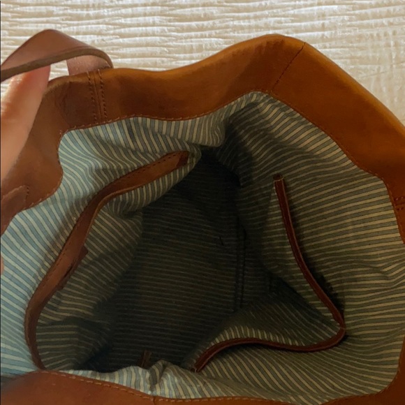 Madewell Dylan Convertible Tote - Picture 12 of 13